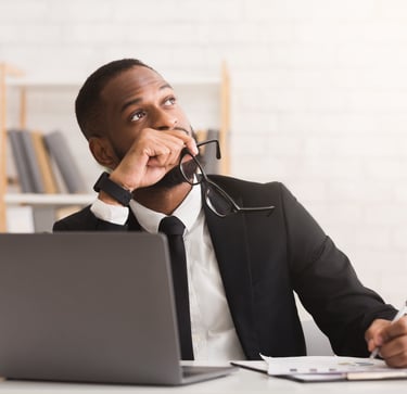 قسم الأسئلة الشائعة حول خدمات المحاسبة والتدقيق في الكويت.