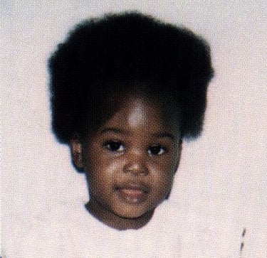 Angela. Connesero, 4