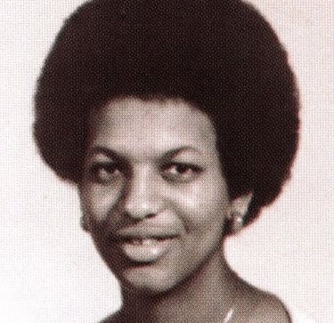 Tinetra Fain, 20