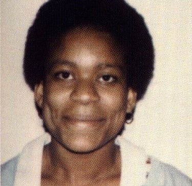 Rochelle Halkman, 26