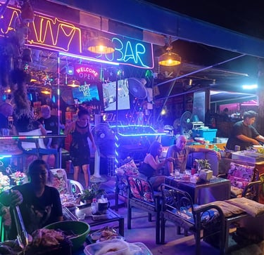Customers outside Anny Bar, Hua Hin, Soi 94