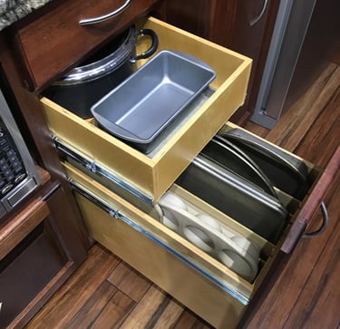 Cabinet custom features