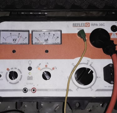 ensayo de rigidez dielectrica en cables y equipos electricos industriales 