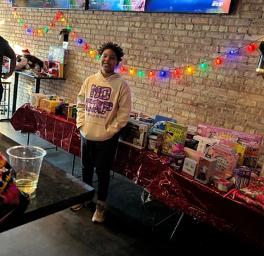 365 We Thrive youth performing community service