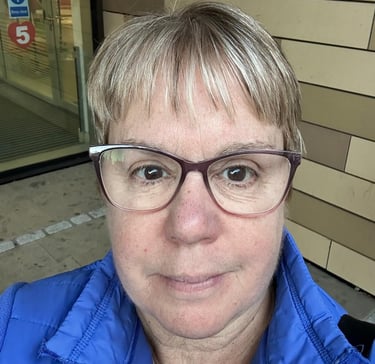 Val Ely - Social Media