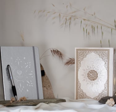 Carnet argenté annour avec stylo lumineux et coran blanc