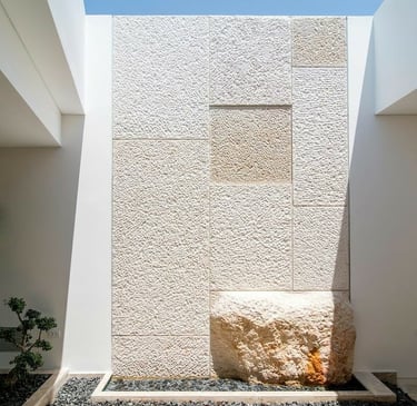 White limestone bush hammer