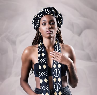 Jeune femme noire mode beauté Martinique photo studio