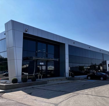 Commercial building in calgary pressure washing and window cleaning