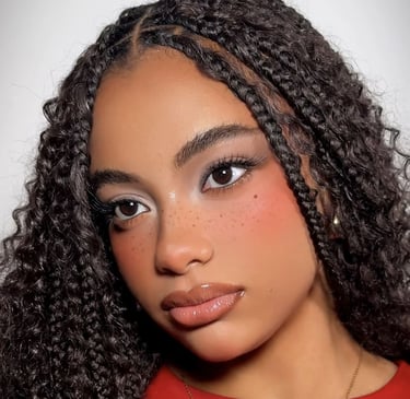 Maquillaje de día natural para evento social en Valencia