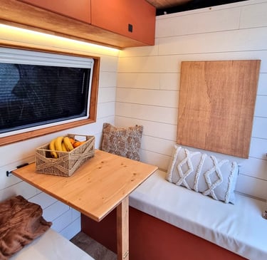 intérieur fourgon aménagé