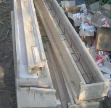 Formas para as calhas de água pluvial, Susak, Croácia