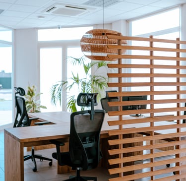 Espacio de trabajo coworking WanderHub Ciutadella Menorca