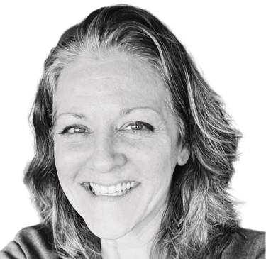 a woman with a smile on her face