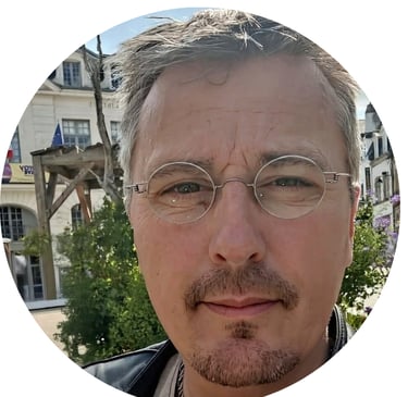 Portrait João Baptista, Magnétiseur Énergéticien à Auray (56) Pour l'âmagit du cœur 