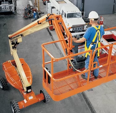 Plataforma elevatória JLG MONDULAR Araxá