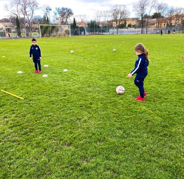 ecole de foot saint thibery