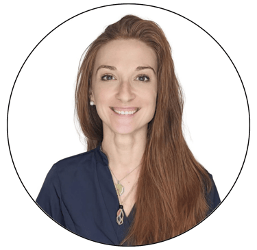 Daniela è una estetista professionista dei massaggi, collabora con l'istituto Membelai di Riccione