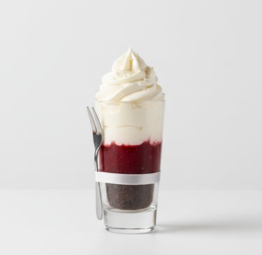 dessert shooter with pearls