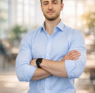 Doświadczony ekspert instalacji inteligentnych smart home Przemysław Gadecki Gniezno