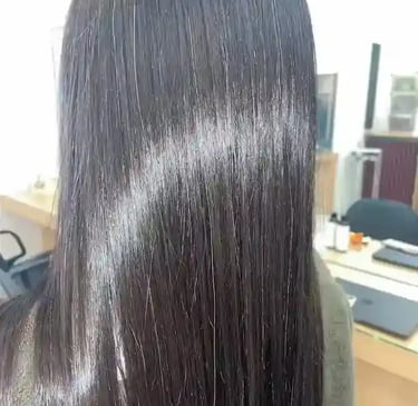 lissage bresilien des cheveux lisses