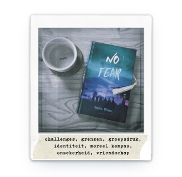 Polaroid boek 'No Fear' met belangrijkste thema's