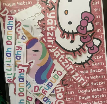 Stickers personalizadas de Hello Kitty y unicornio con nombre, ideales para útiles escolares