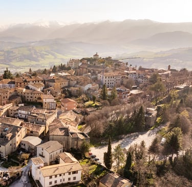 San Ginesio vista Sibillini colline Marche
