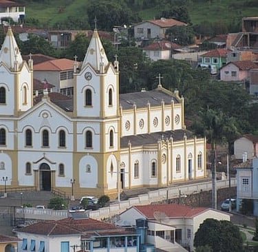 Vista da igreja de Cristina - Minas Gerais