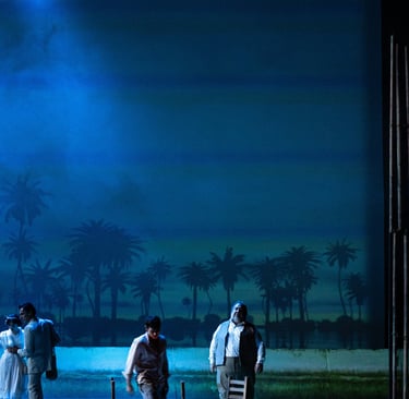 iluminación azul, teatro Bogota, La Vorágine, efecto luz azul