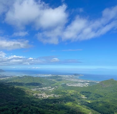 Ka'au Krater Trail O'ahu Hawai'i