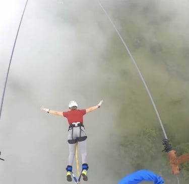 Costa Rica Monteverde Bungee Jumping