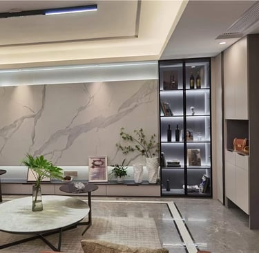 "dekorinė televizoriaus siena iš kvarco akmens"