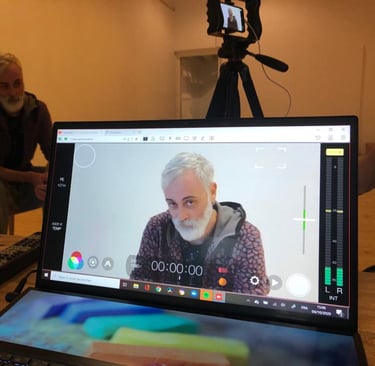 initiation au jeu face caméra