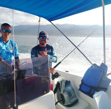 Boat Coral Expeditions Costa Rica