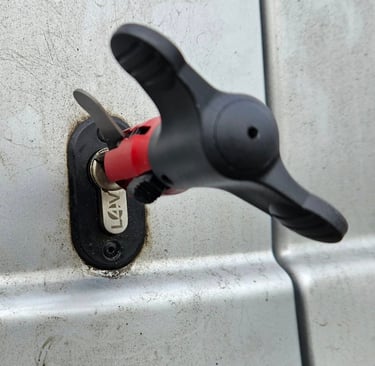 emergency locksmith services Exeter emergency gain entry Seaton