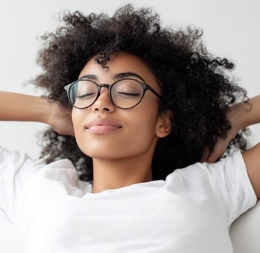 امرأة مسترخية