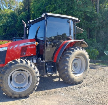 Tipo: Trator | Marca: Massey Ferguson | Modelo: MF4707 | Ano: 2020
