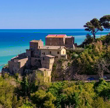 Grottammare borgo vista mare Adriatico Marche
