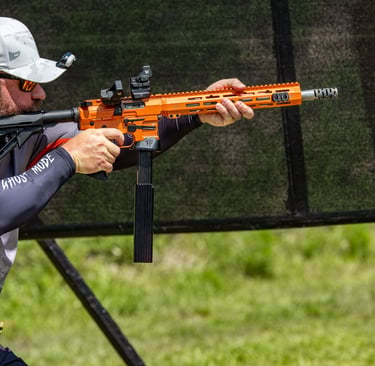 JD Malone Shooting a USPSA match