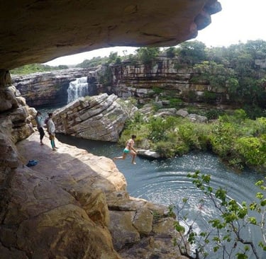 Strandlooper Falls seen from Baboon Cave