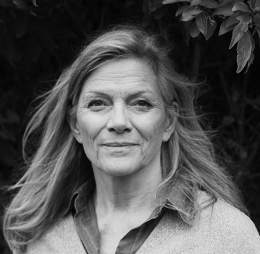 Mary Lucas Leadership Coaching and Psychotherapy Counselling UK