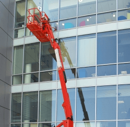 lavage-de-vitre-en-hauteur-charente-vitre-net