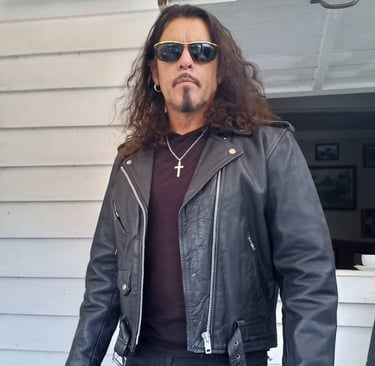 Mark Taipari, Classic and Alternative Rock Artist and Performer, Auckland New Zealand