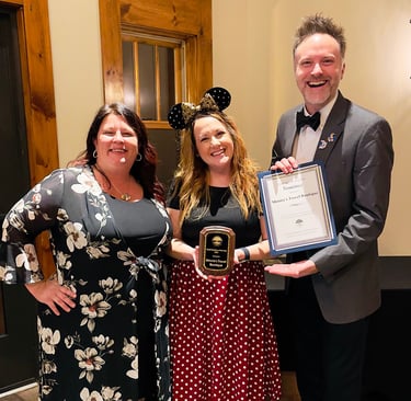 Minnie's Travel Boutique wins 2022 "Small Business of the Year" by the Central Virginia Business Coalition