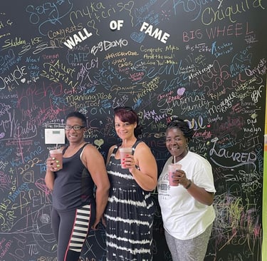 Eve's Regulars Enjoying Fresh Smoothies with Smiles