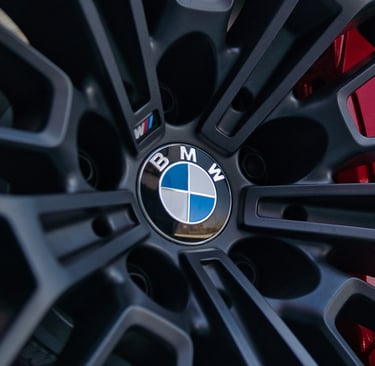 BMW YENİ ARACININ LANSMAN DUYURUSUYLA TARİH YAZIYOR