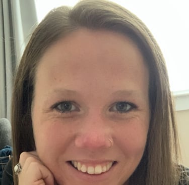 photo of assistant Kristen