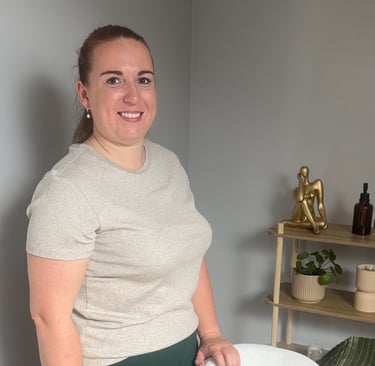 Doriane praticienne massage bien-être holistique soins massage personnalisés. Détente, 