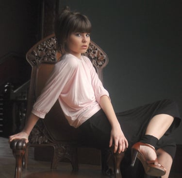 Ensemble blouse Irisa et jupe Chausse, saroual revisité par Takayouate